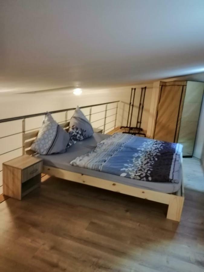 Acht Ferienwohnung Am Nuerburgring/Wintersport Arft מראה חיצוני תמונה